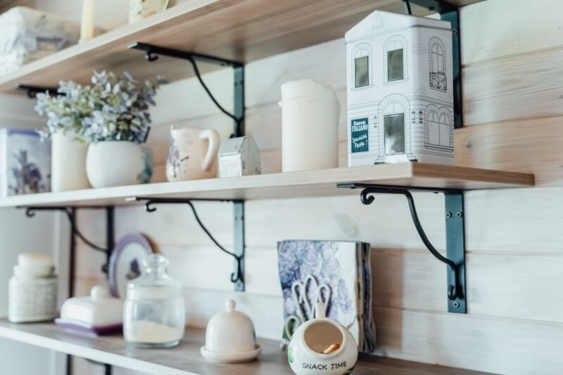 showcase open shelving kitchen